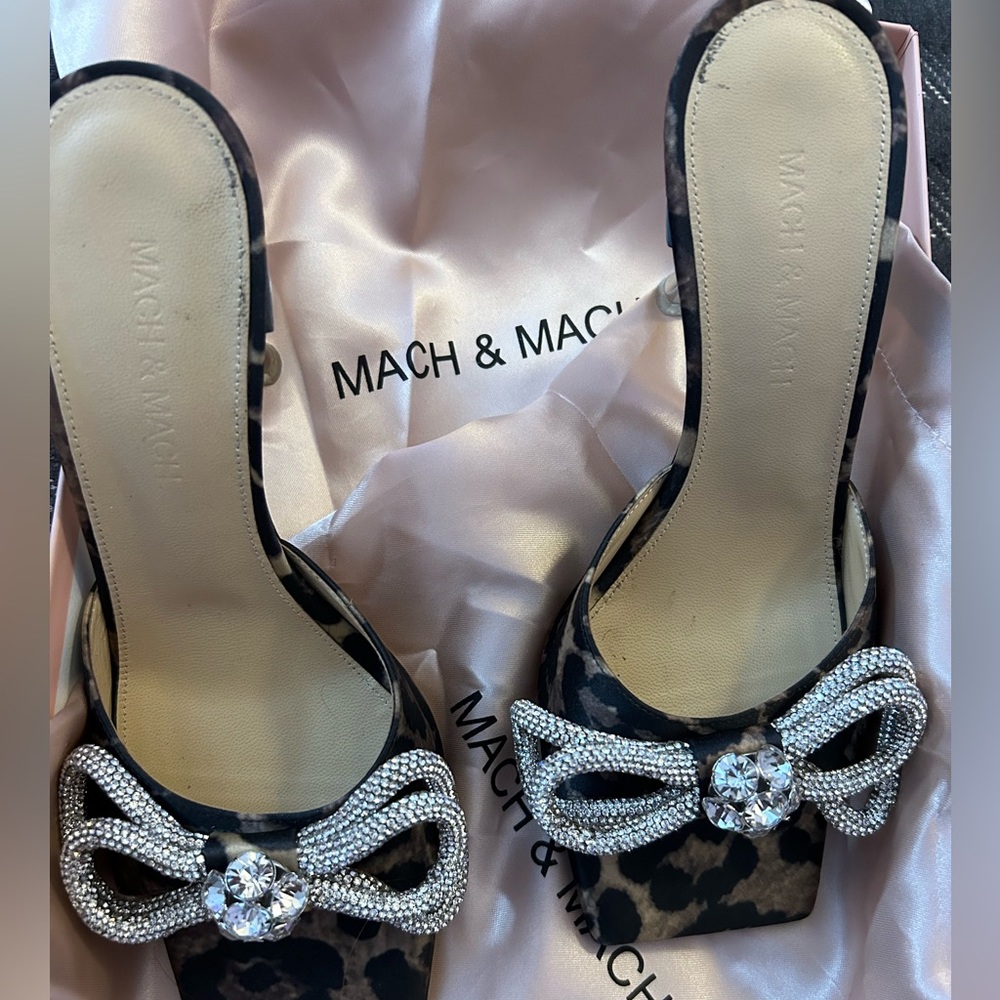 COPY - MACH & MACH
Double-Bow Crystal-Embellished Mules.💯 authentic, luxury